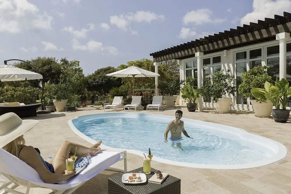 Le Soleil D'Or Hotel Cayman Brac