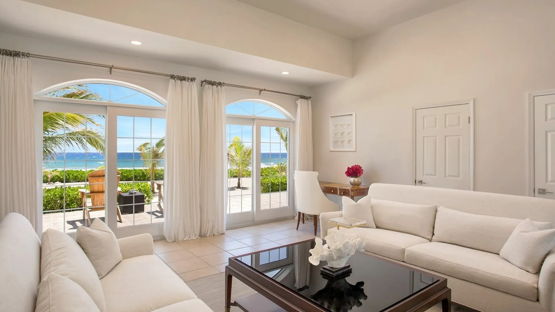 Le Soleil D'Or Hotel Cayman Brac