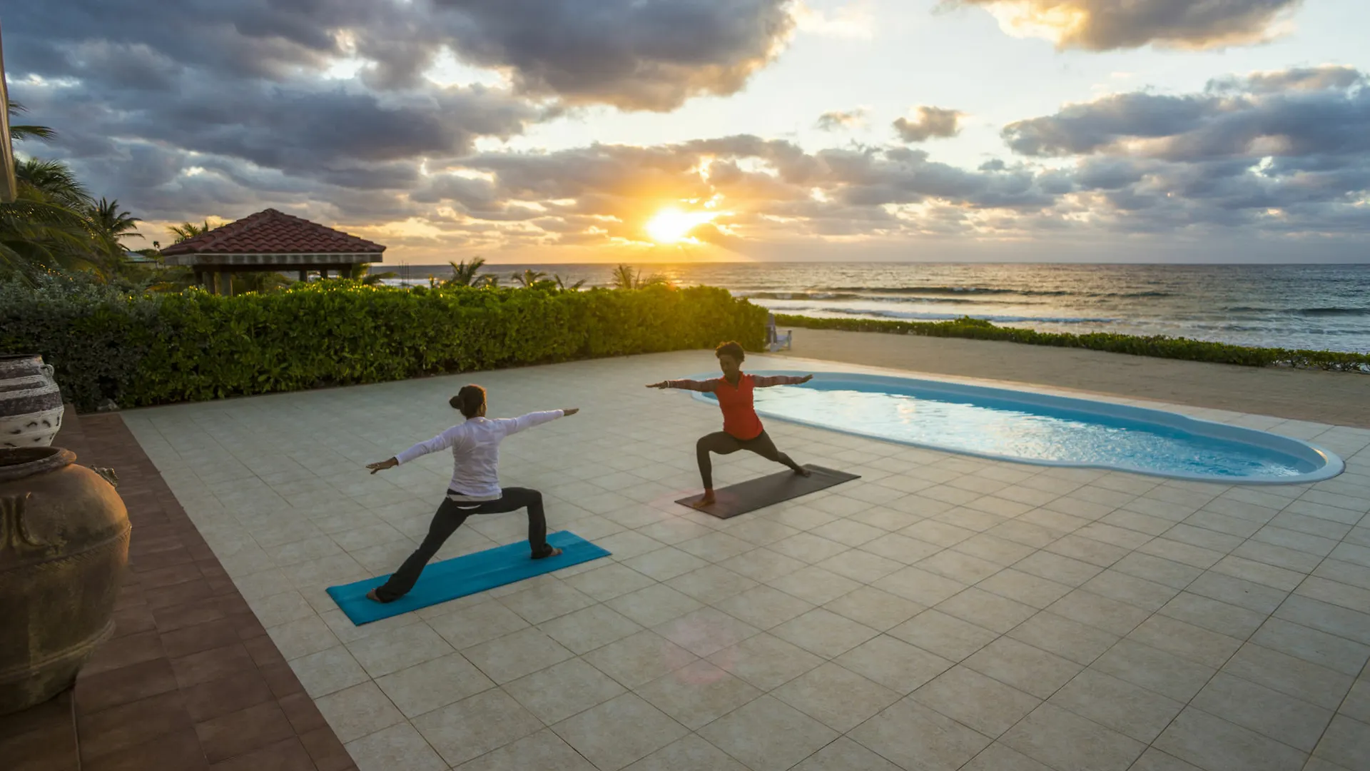 Le Soleil D'Or Hotel Cayman Brac 4*,  Cayman Islands